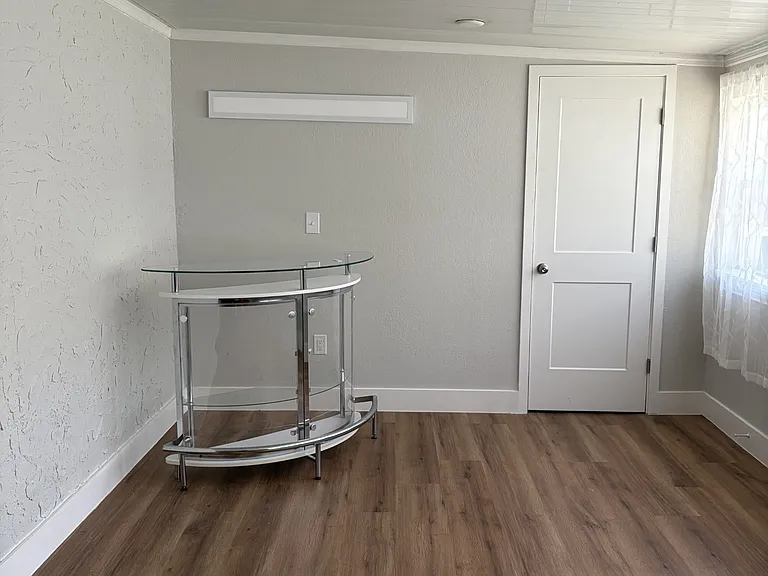 2130 Redleaf Dr — Photo 5