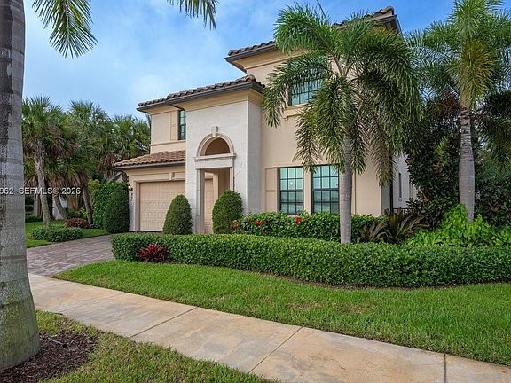 4th image of 8725 Parkland Bay Dr