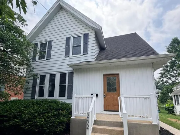 252 E Areba Ave, Hershey, PA 17033