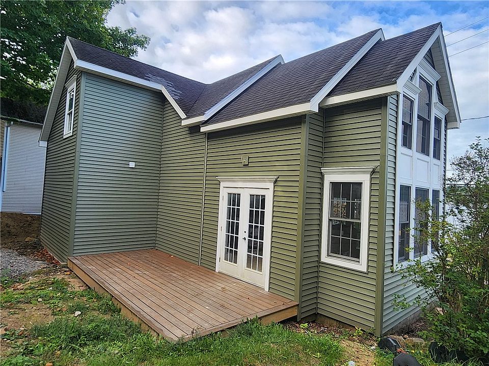 1st image of 4933 E Lake Rd