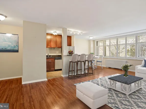 2800 Wisconsin Ave NW APT 104, Washington, DC 20007