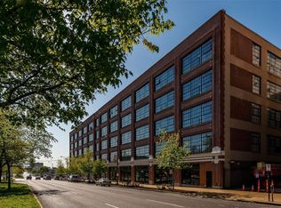 4100 Forest Park Ave APT 212, Saint Louis, MO 63108