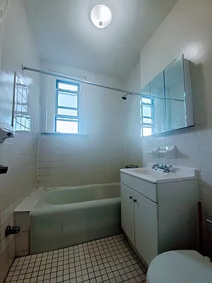 Rented by Compass | media 19