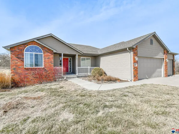 1425 Shire Ln, Eagle, NE 68347