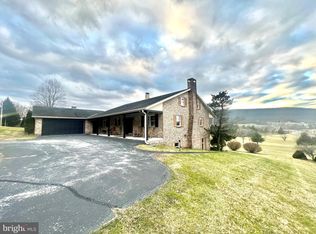 201 Country Club Trl, Fairfield, PA 17320