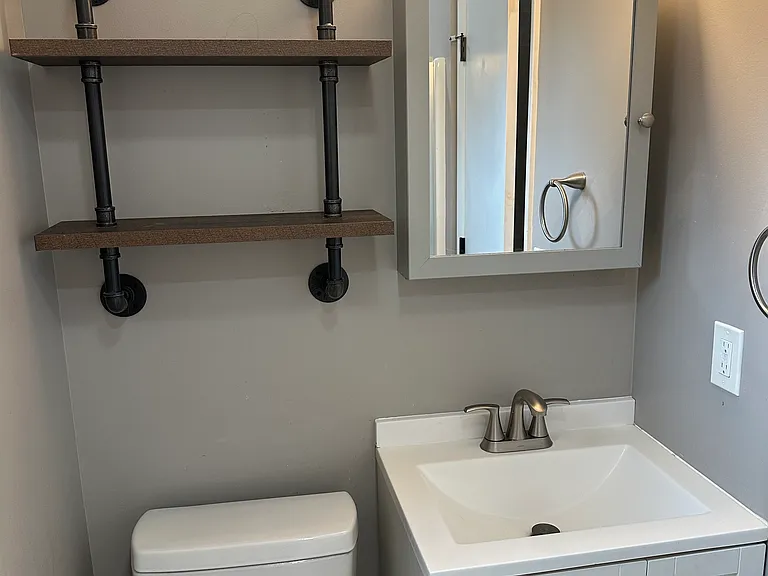 1725 Liberty Dr #1725 — Photo 22
