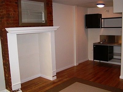 2nd image of 416A Lafayette Ave