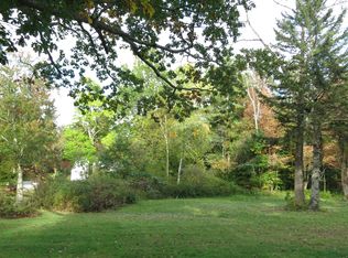 8 Hemlock Hill Rd, Litchfield, CT 06759