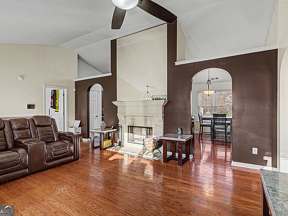 5th image of 5954 Rex Ridge Ct