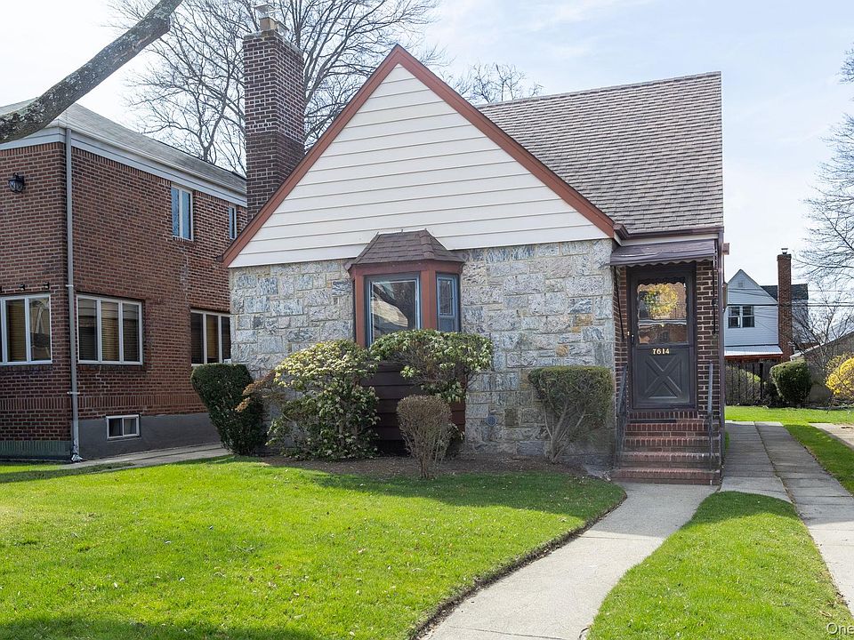 1st image of 76-14 173rd Street