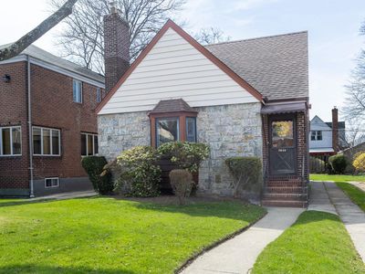 76-14 173rd Street, Fresh Meadows, NY, 11366