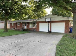 407 S Walnut St, Inman, KS 67546