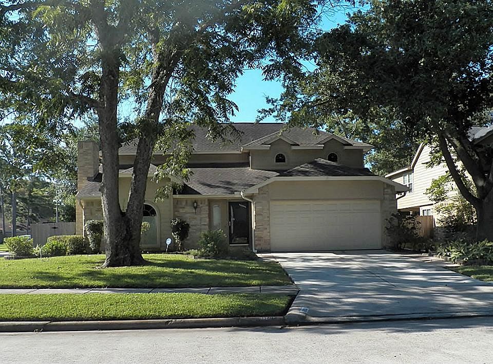 1st image of 11203 Crooked Pine Dr