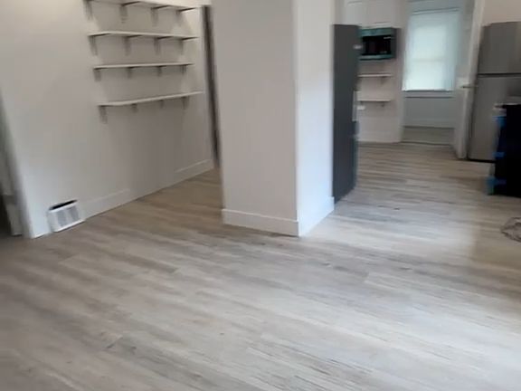 2nd image of 2033 W 93rd St Unit 2
