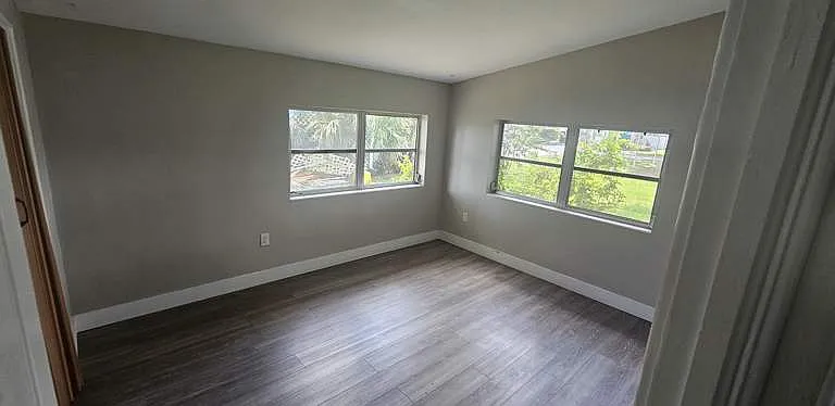 1208 Lee St #801 — Photo 12