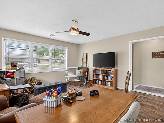 4th image of 5716 Baylor Dr