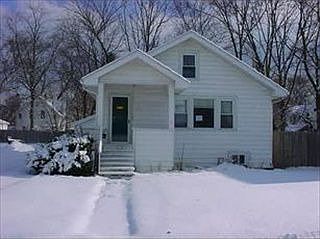1st image of 56 Yale St