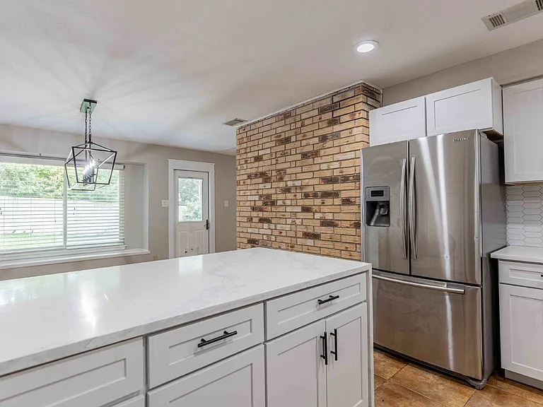2331 Bluffridge St — Photo 16