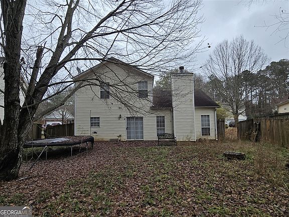 2nd image of 1558 Silver Ridge Dr