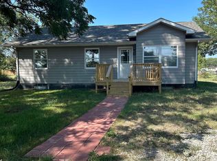 1301 Neosho St, Burlington, KS 66839