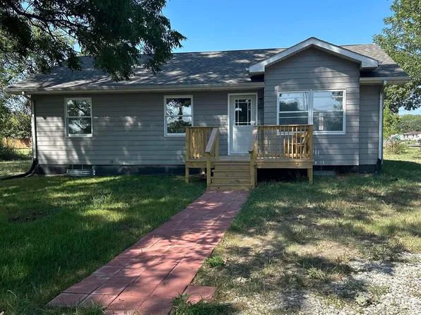 1301 Neosho St, Burlington, KS 66839