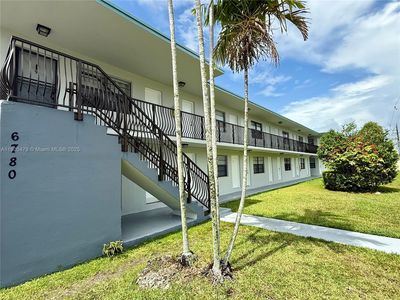 6780 SW 44th St APT 8, Miami, FL, 33155