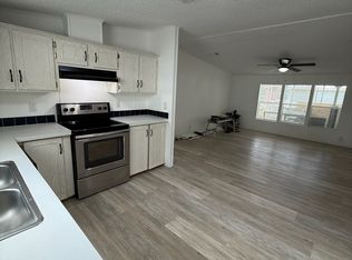 702 Lark Dr, Barefoot Bay, FL 32976