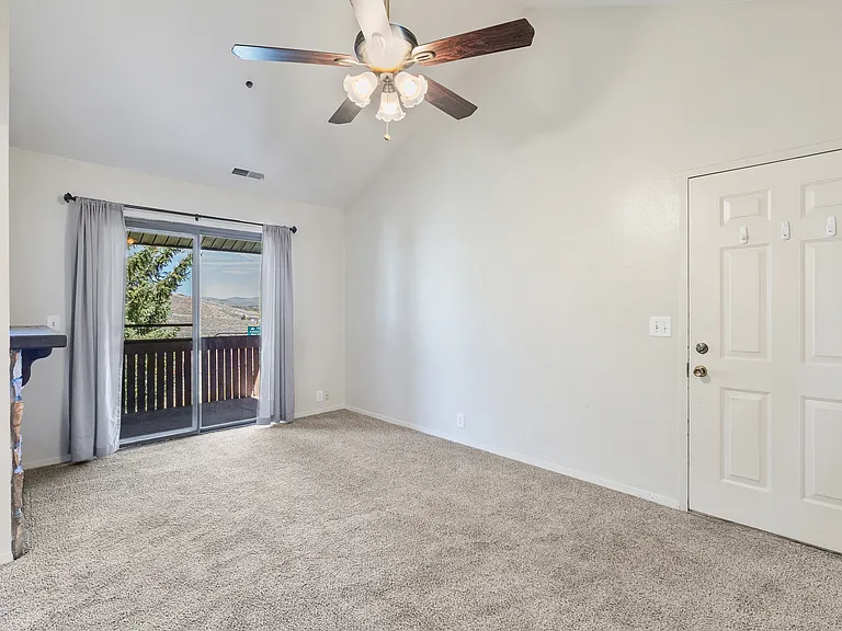 7065 N 2200 W #2F — Photo 4