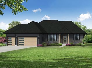 394 W Sparrow Way, Grafton, WI 53024