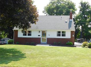528 Fieldstone Dr, Monroeville, PA