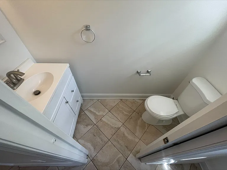 2044 Pierce St — Photo 4