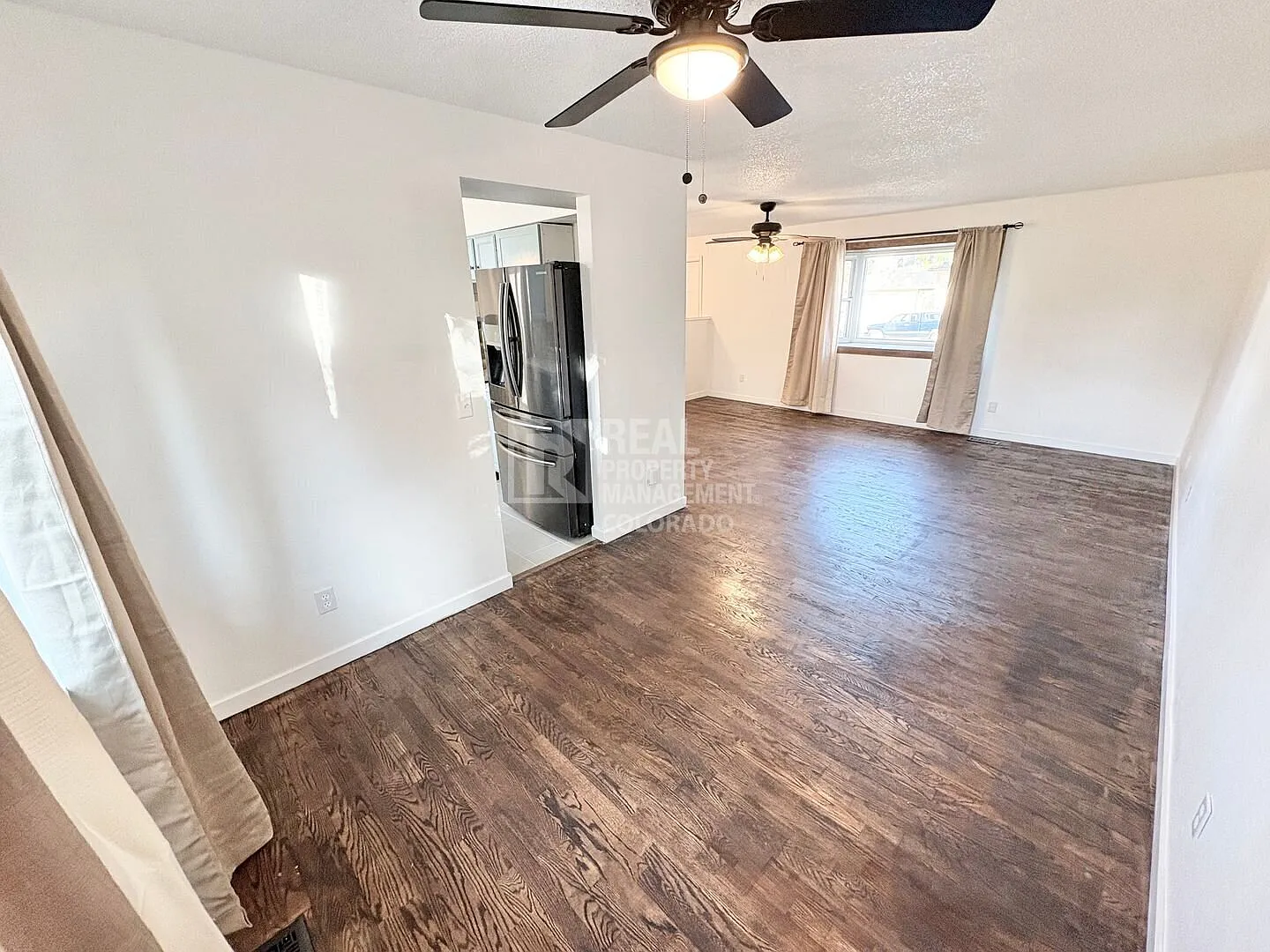 Spacious 3-Bedroom Home with Finished Basement, Fireplace & 2-Car Garage — Photo 2
