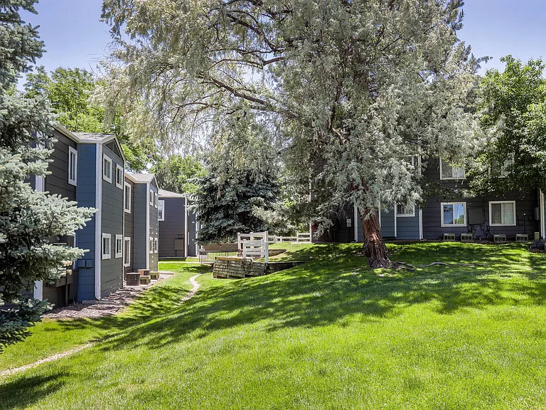 Magnolia Ridge — Photo 17