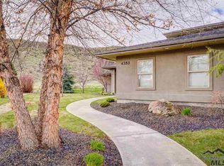 6353 E Escarpment Ct, Boise, ID 83716