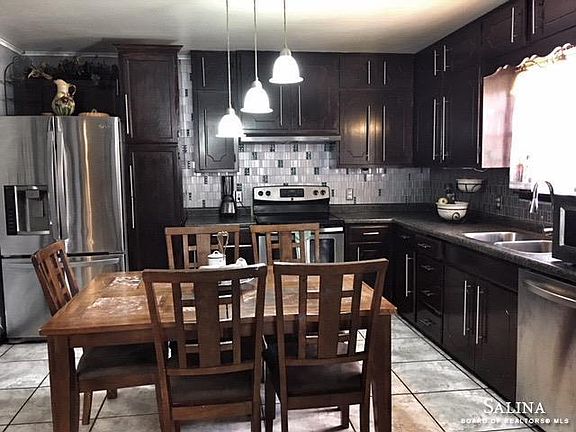 5th image of 523 W Kirwin Ave