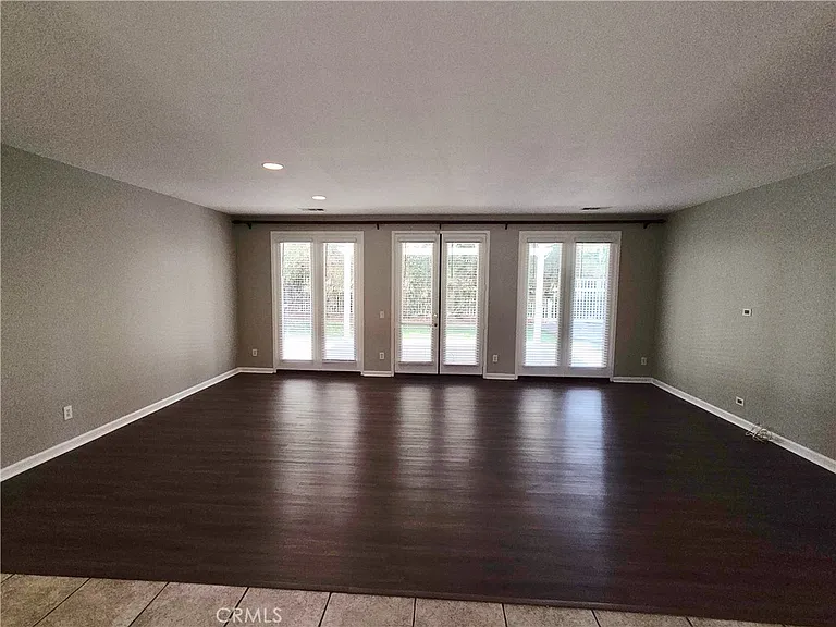 43823 Carentan Dr — Photo 8