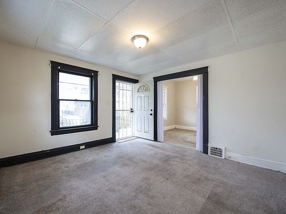 3rd image of 12322 Imperial Ave #1