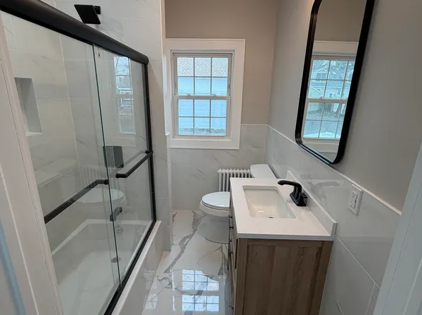 16 Sherman Ave, Morris Plains, NJ