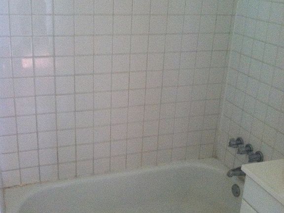 5th image of 2443 Jasmine St