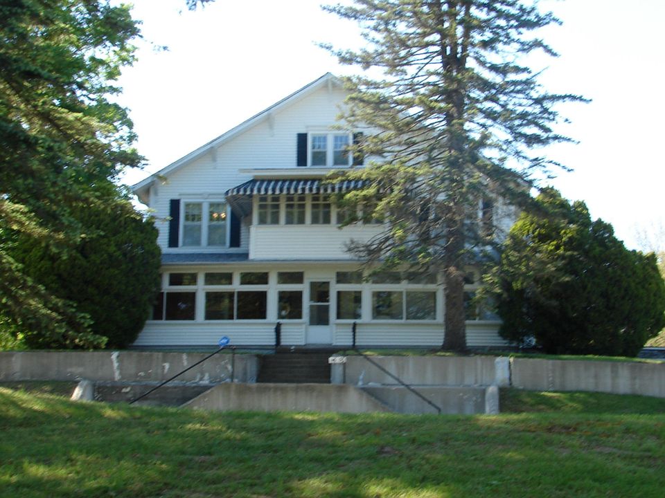 1st image of 46856 W 24th Ave