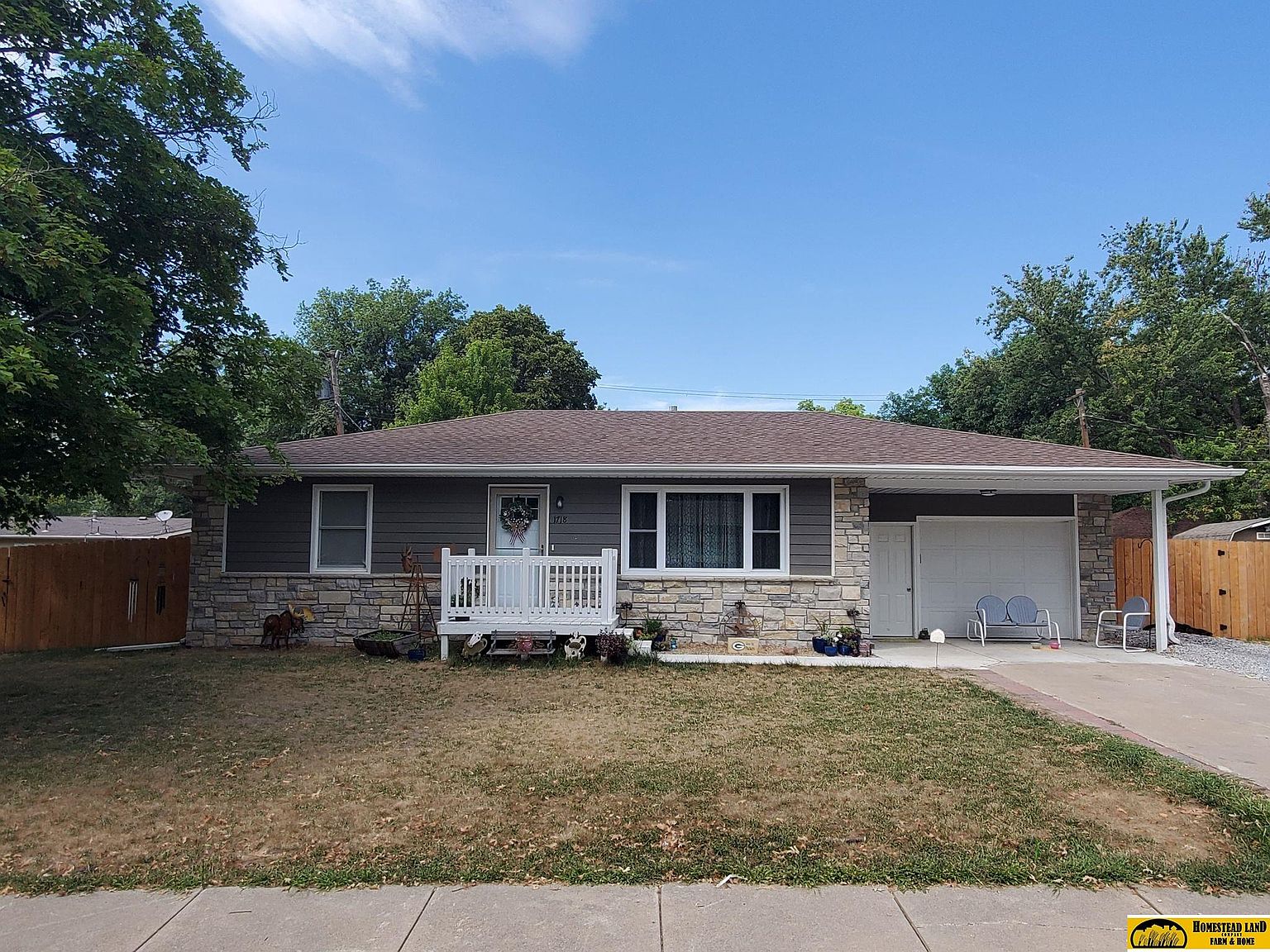 1718 Jefferson St Beatrice NE 68310 Zillow