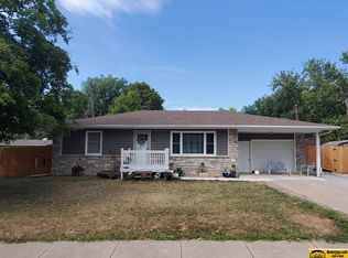 1718 Jefferson St, Beatrice, NE 68310