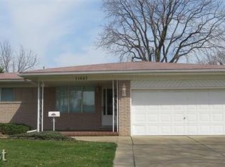 11643 Lynch Ct, Warren, MI 48093