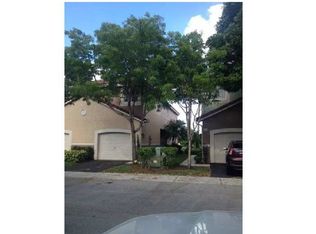 3720 San Simeon Cir, Weston, FL 33331