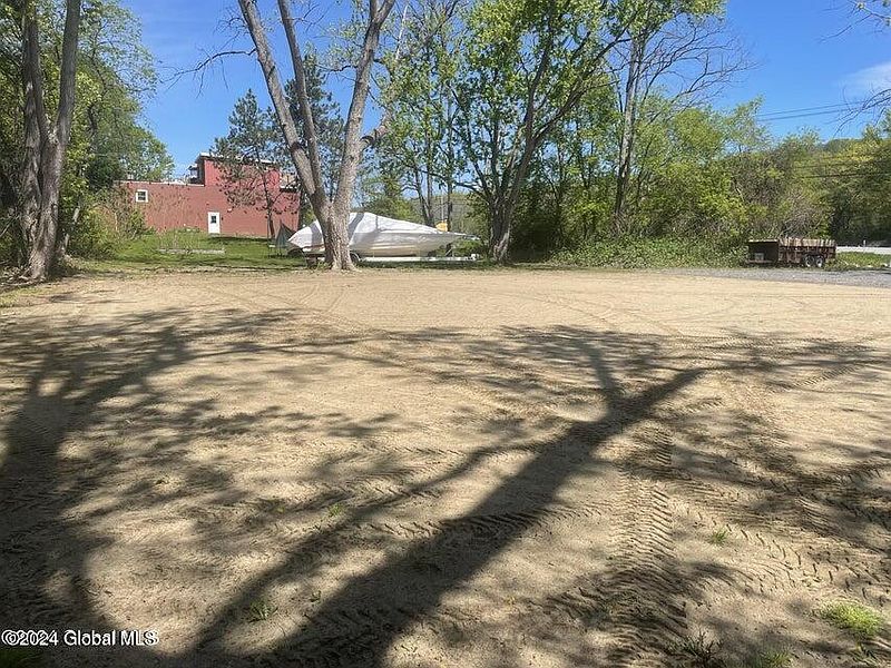 5th image of 3413 Amsterdam Road