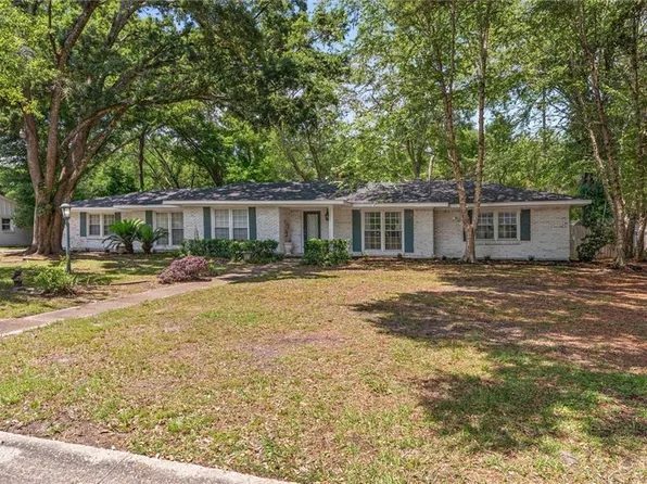 3806 Claridge Rd N, Mobile, AL 36608
