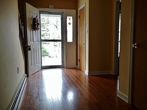 1st image of 6 Mill Ct
