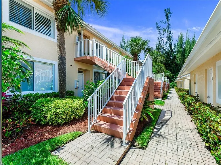 2400 Bayou Ln #7506 — Photo 1