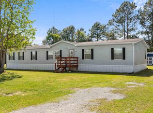 1417 Papas Bay Rd, Loris, SC 29569