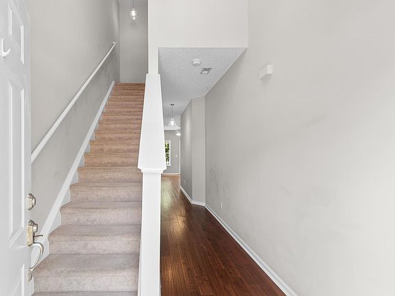 2nd image of 4358 Rivergate Ln. #B